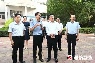 队记：马库斯-萨瑟遭遇膝盖挫伤 将在一周内重新评估